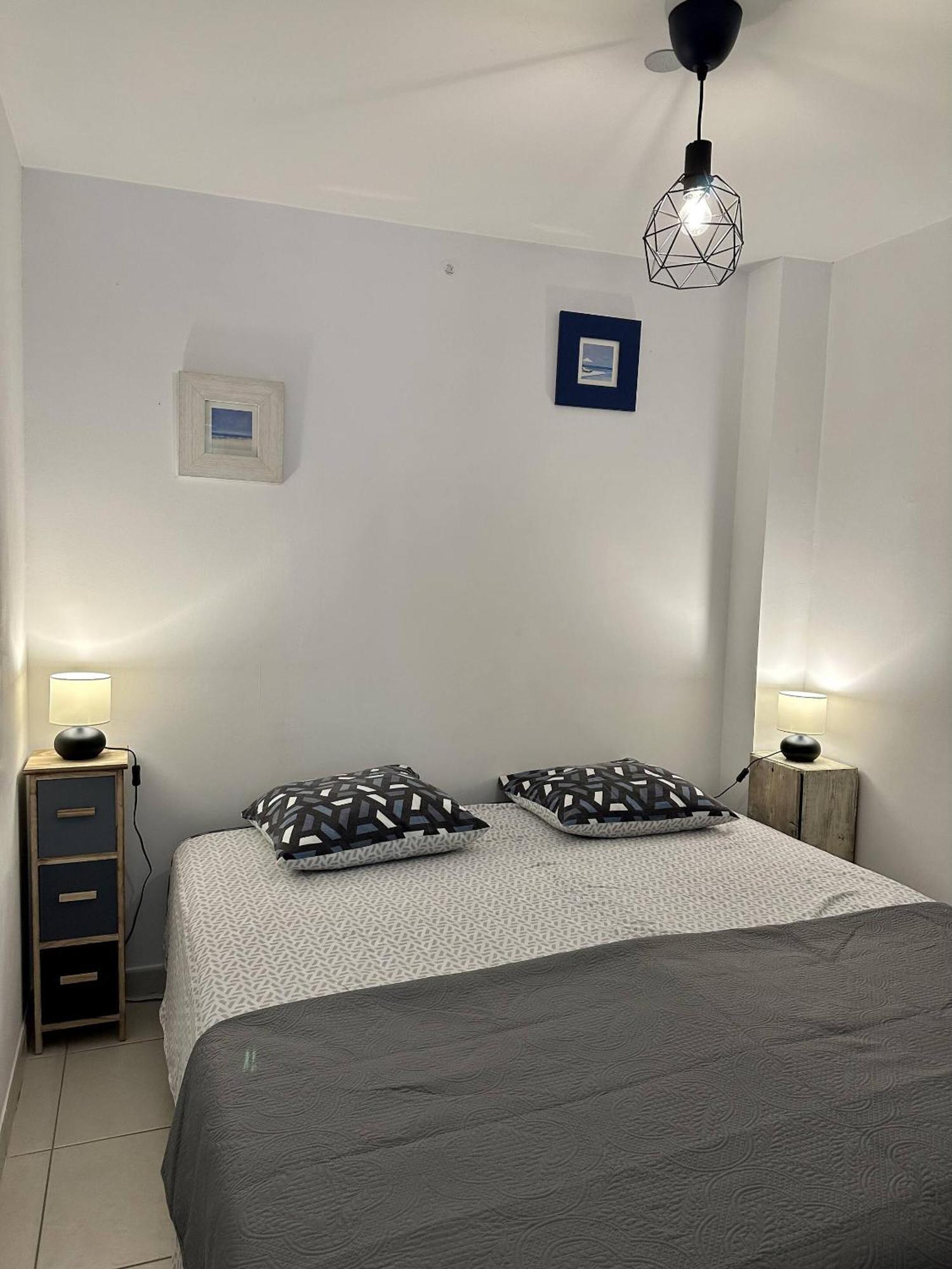 Clos De La Noria Pont-Saint-Esprit Chambre photo